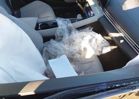 2024 Hyundai Elantra Limited from USA, damaged, VIN KMHLP4DG4RU654525